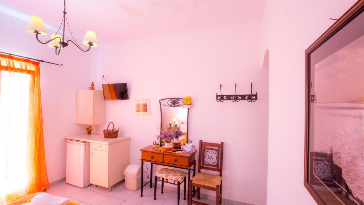 Pension Ageliki Sifnos Platis Gialos  Buitenkant foto