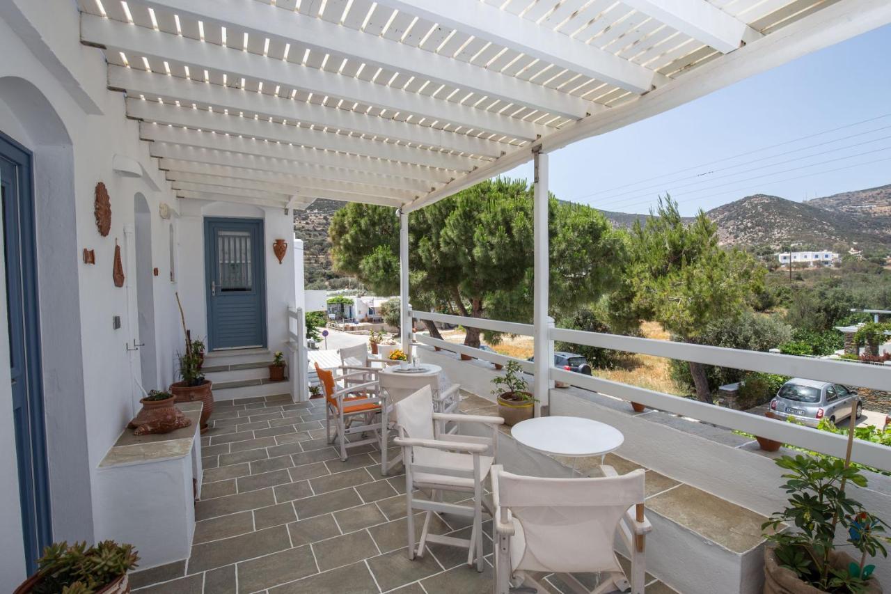 Pension Ageliki Sifnos Platis Gialos  Buitenkant foto